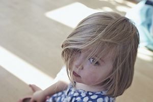 5184x3456px milupa kleinkind 2 bis 3 jahre maedchen blond gesicht