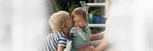 Kleinkind und Baby