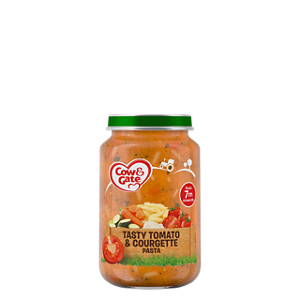 Tasty tomato and courgette pasta