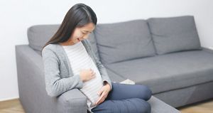 pregnant-smile-stomach.jpg