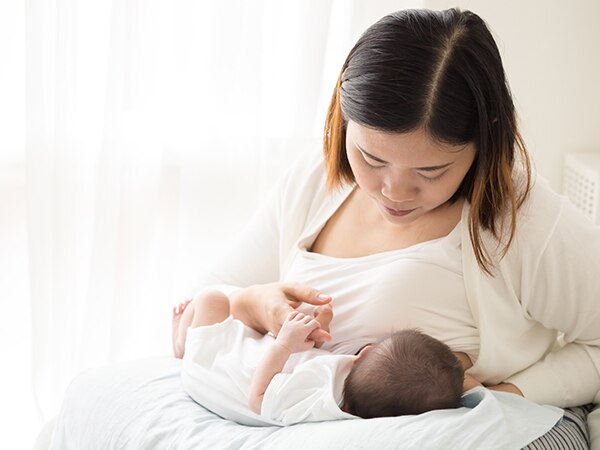 授乳需與寶寶心靈互通 授乳需與寶寶心靈互通